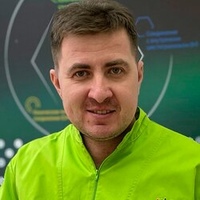 Строганов Дмитрий Юрьевич Стоматолог-ортопед, хирург, терапевт. Екатеринбург, ПрофиДент - фото